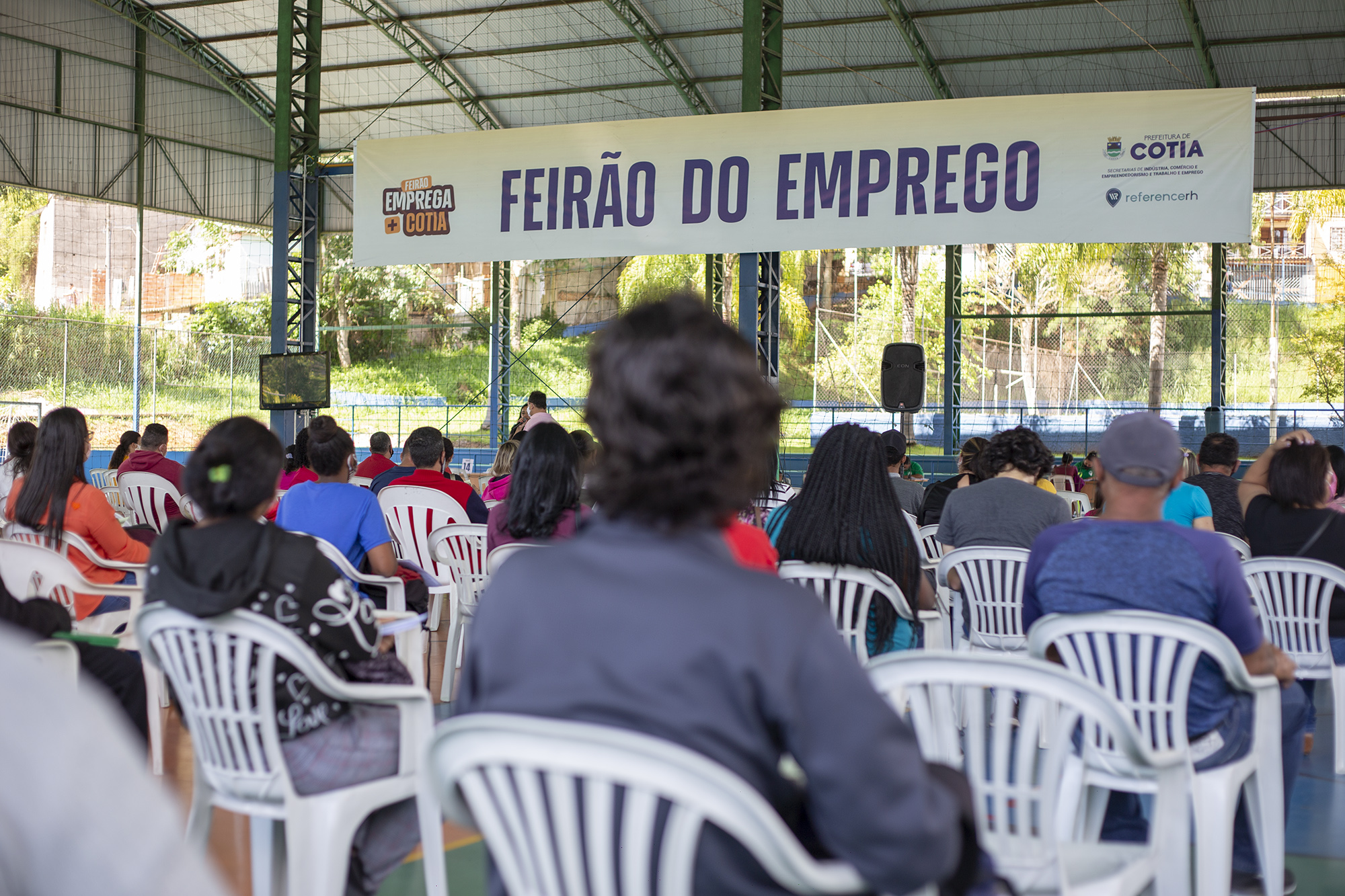 “Feirão Emprega + Cotia” encaminhou mais de 450 pessoas para seleção de emprego